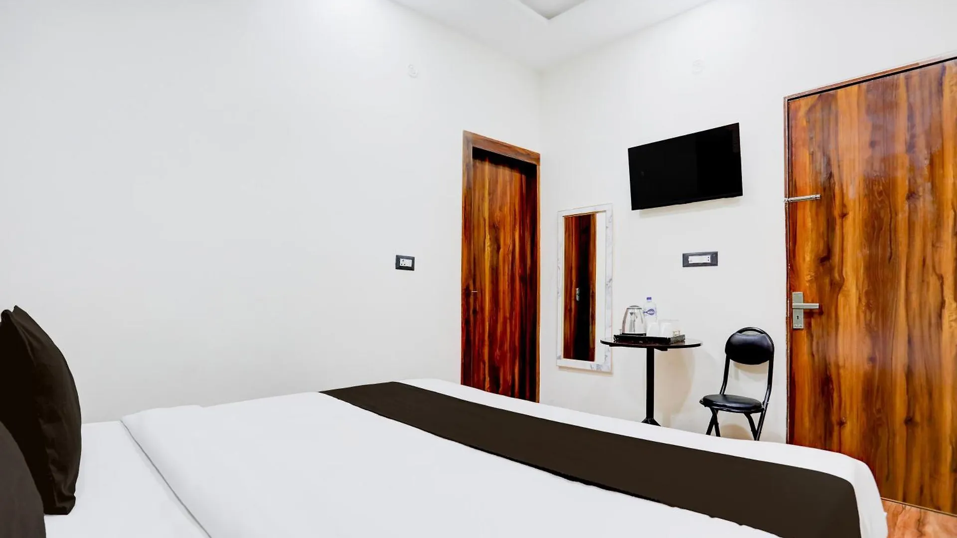 Hotel O Lakshya Palace Agra  3*, Agra (Uttar Pradesh) India