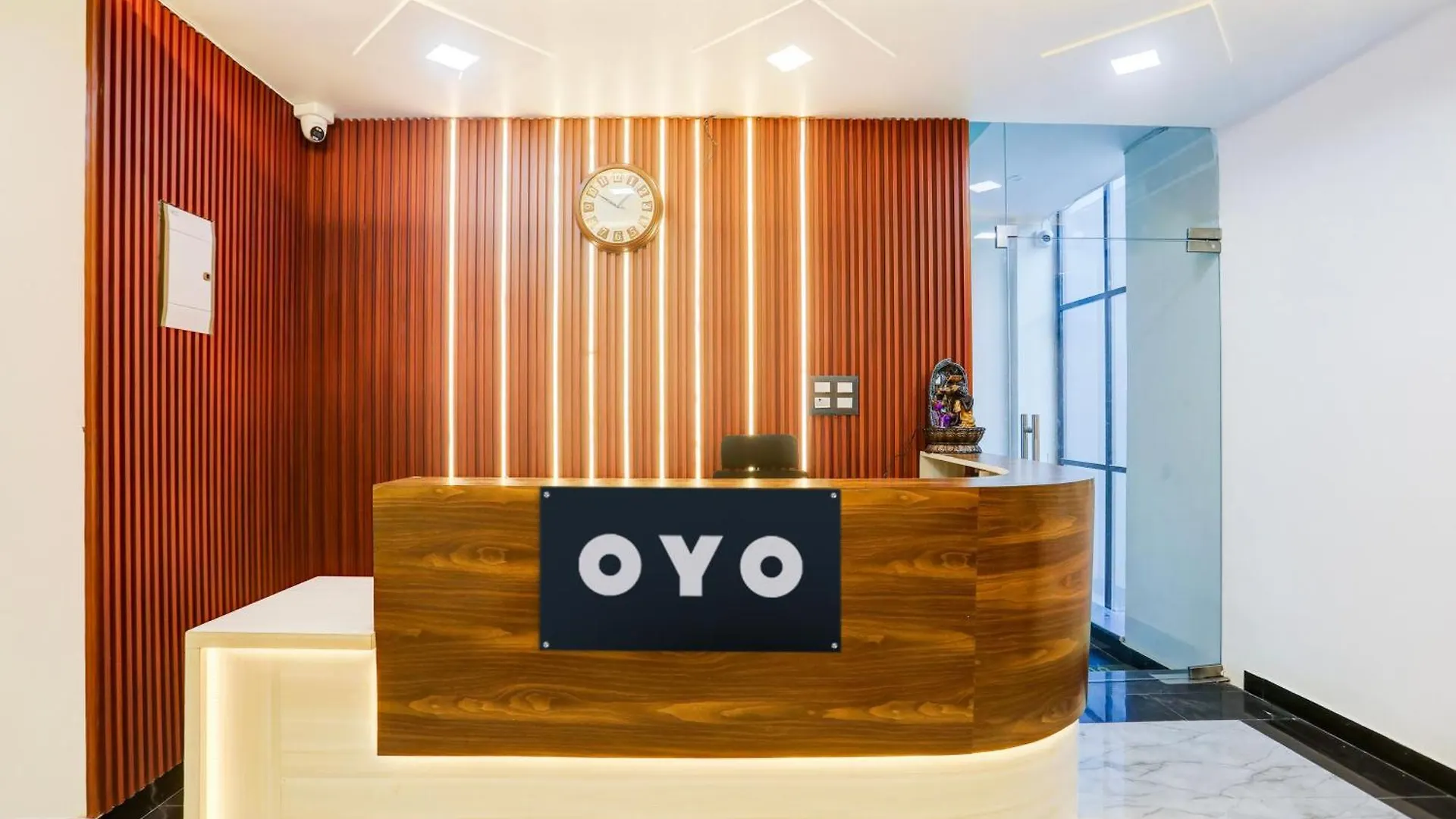 Hotel O Lakshya Palace Agra